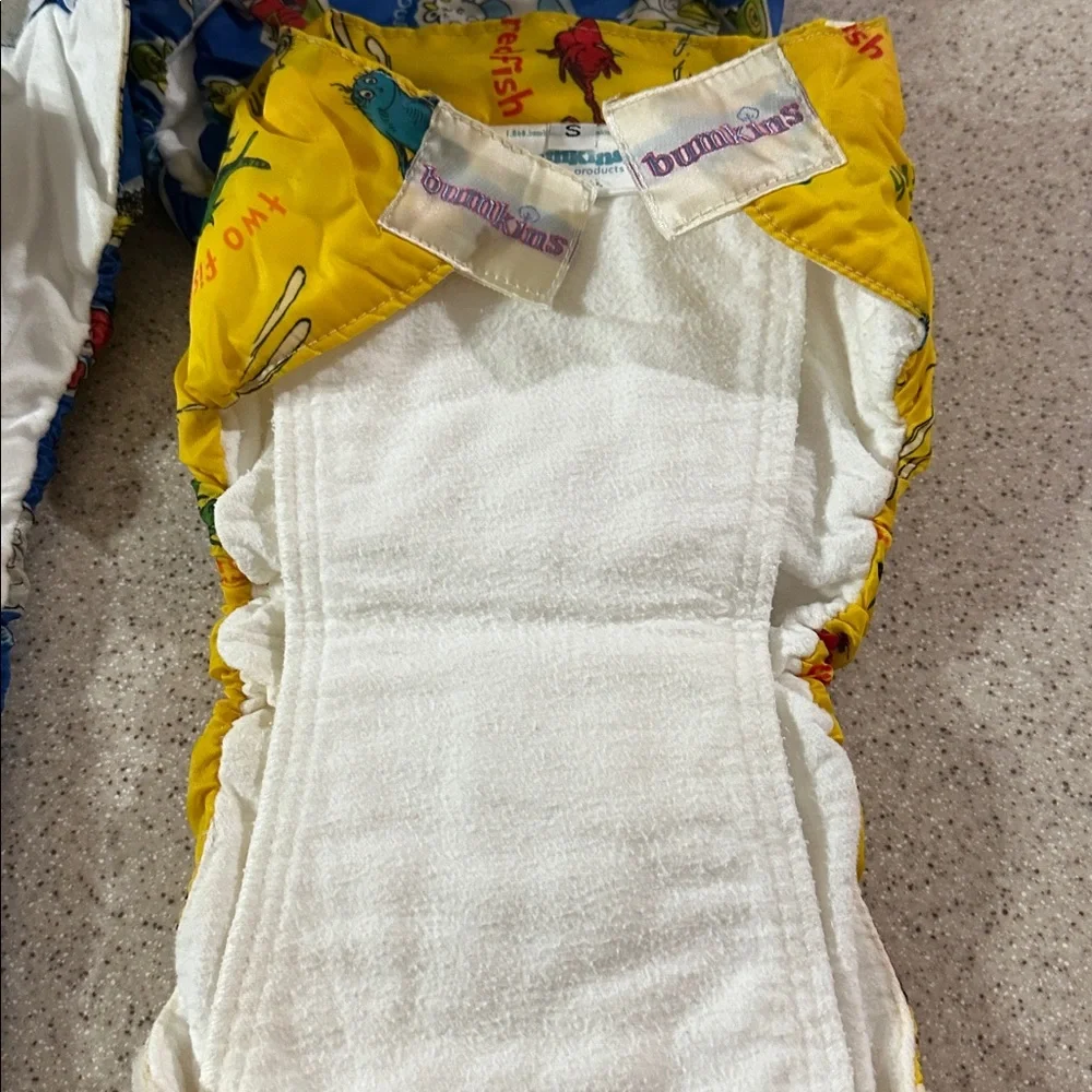 9 Bumkins Colorful Cloth Diapers Size Small